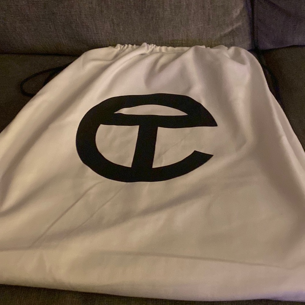 Telfar Medium Shopper
